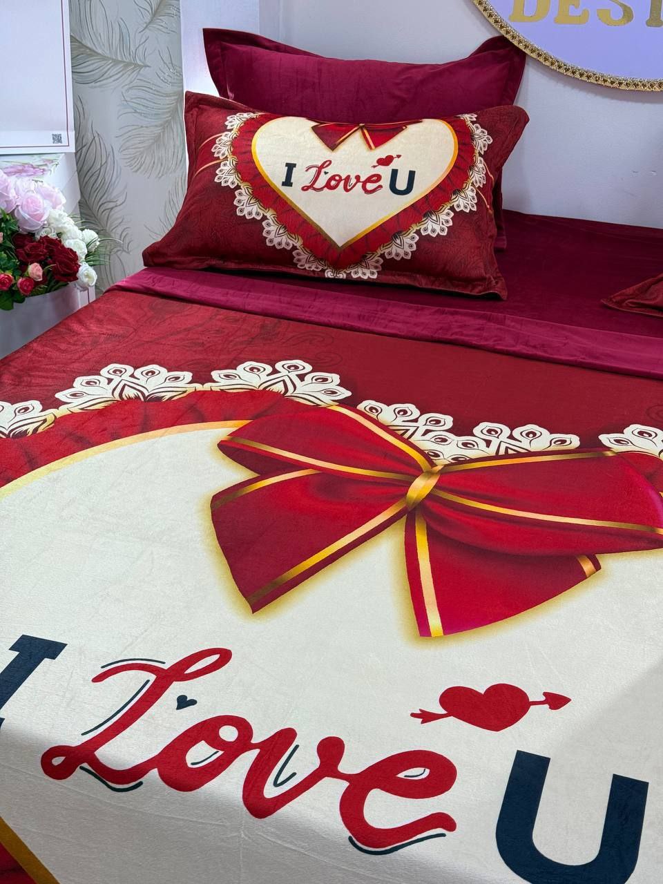 Winter Warm Red Bedding Set with 3D Heart Print